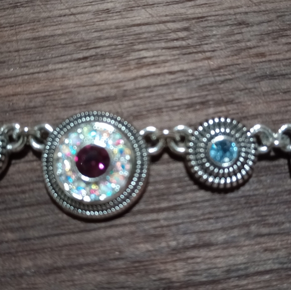 Lia Sophia Pretty Please Colorama  Multicolor Crystal Necklace - Picture 6 of 10